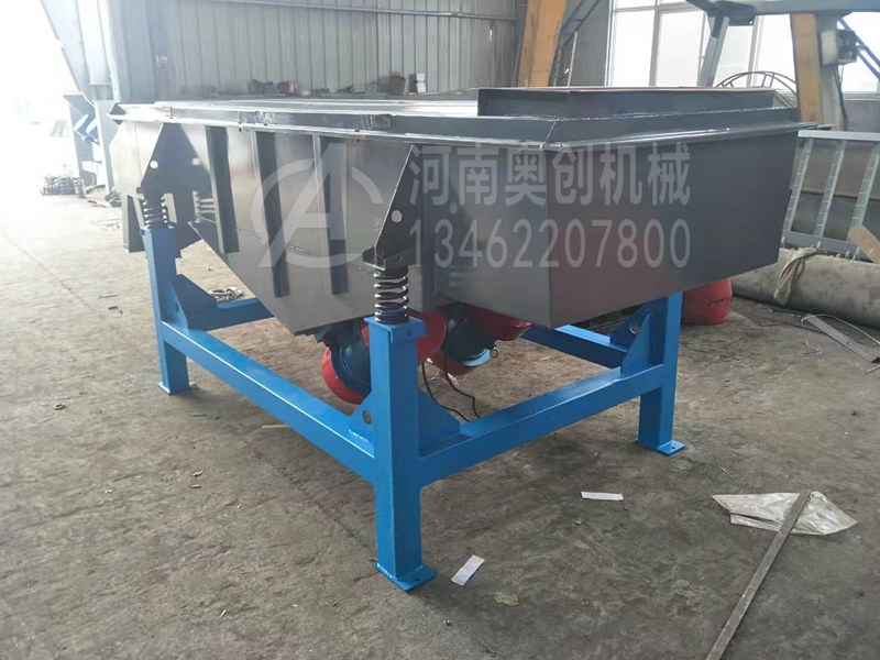 烘干砂篩分分級專用直線振動篩網架的好處