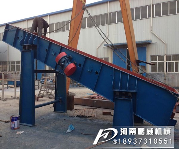 單層直線振動篩是不是沒有多層振動篩的處理量高?