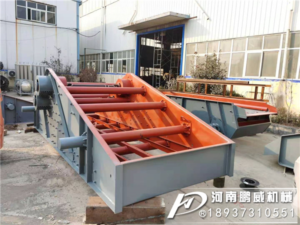 高頻振動脫水篩在水洗機制砂生產線起到什么作用?